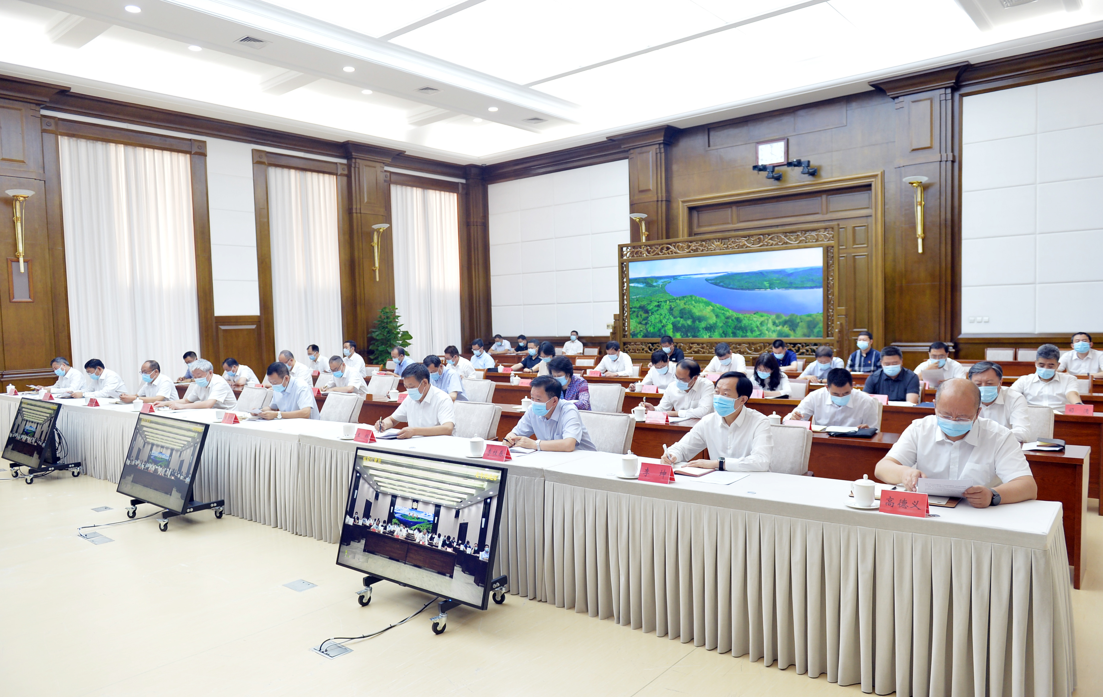 张庆伟：高标准高起点开展第二批教育整顿 推动全省政法队伍自我革命走深走实 02.jpg