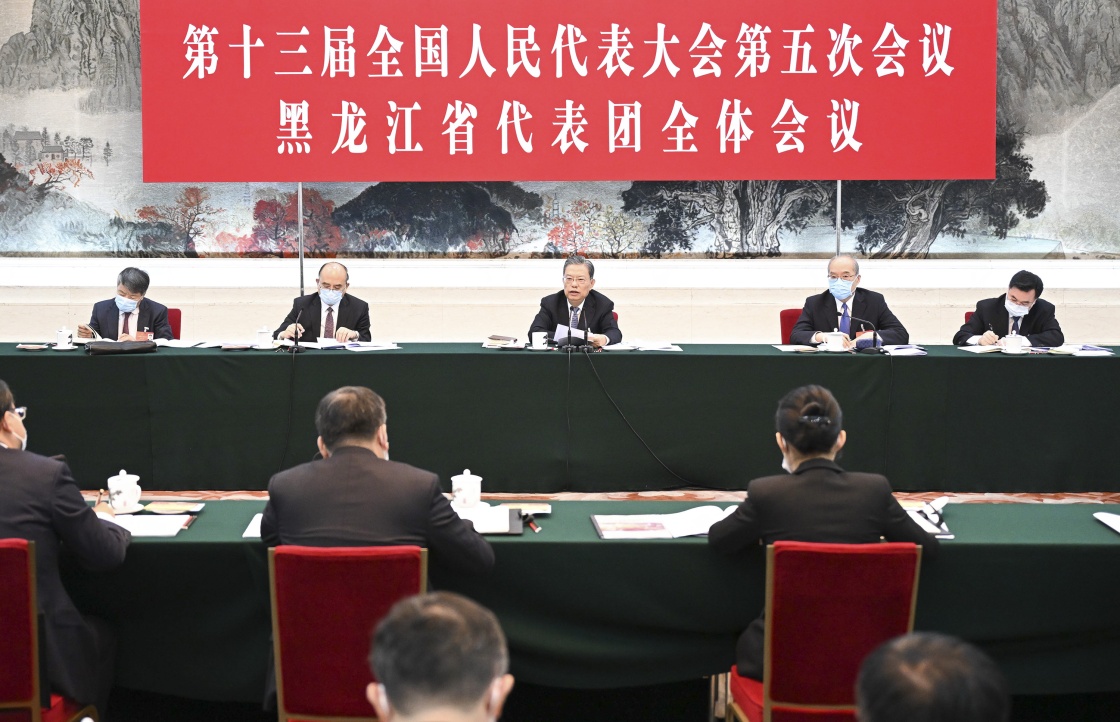 赵乐际：围绕经济社会发展重点任务落实 充分发挥监督保障作用.jpeg