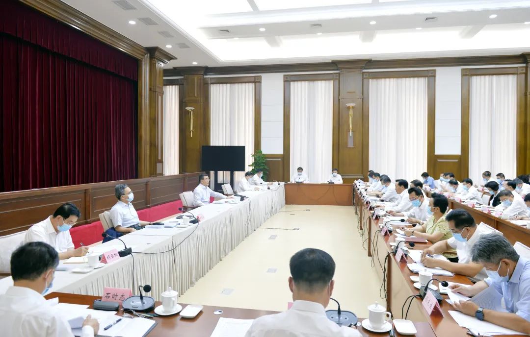 张庆伟：深入学习习近平新时代中国特色社会主义思想 01.jpg
