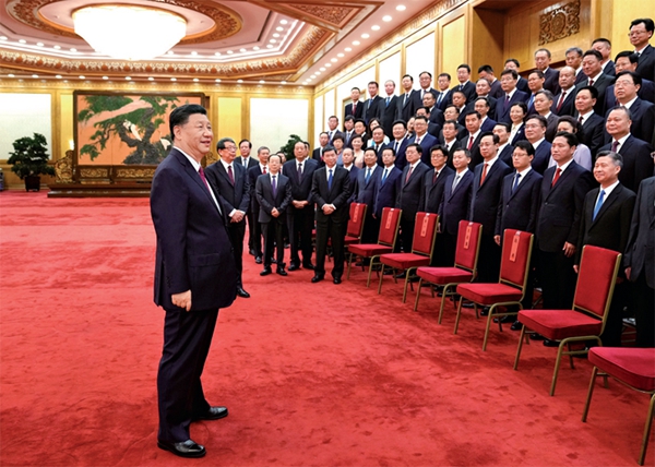 《求是》杂志发表习近平总书记重要文章《总结党的历史经验，加强党的政治建设》04.jpg