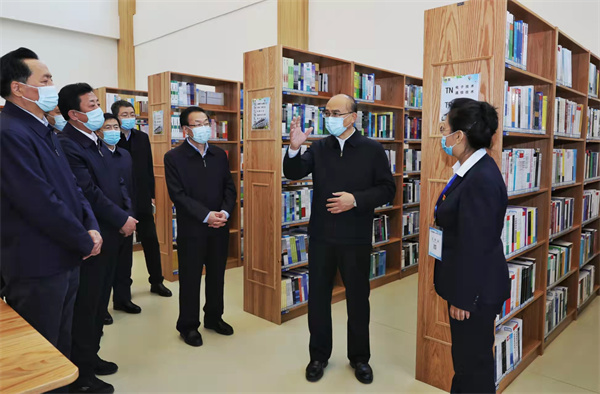 许勤：推动党的十九届六中全会精神落地生根 促进全面振兴全方位振兴取得新突破 05.jpg