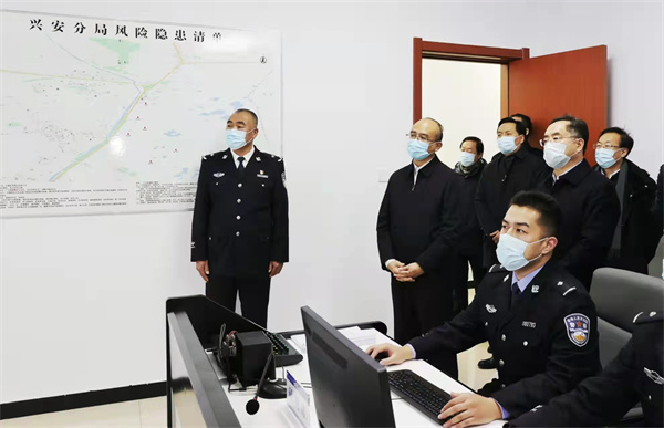 许勤：推动党的十九届六中全会精神落地生根 促进全面振兴全方位振兴取得新突破 08.jpg