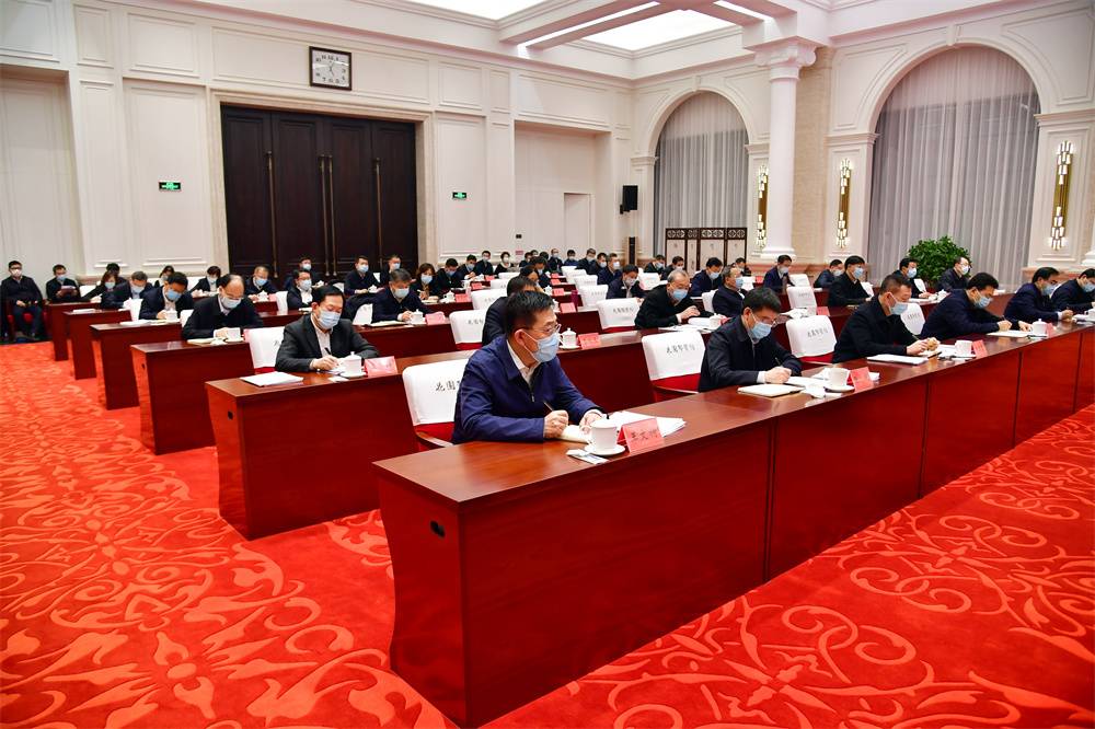 许勤：认真贯彻新时代党的建设总要求 全面加强各领域基层党建工作02.jpg