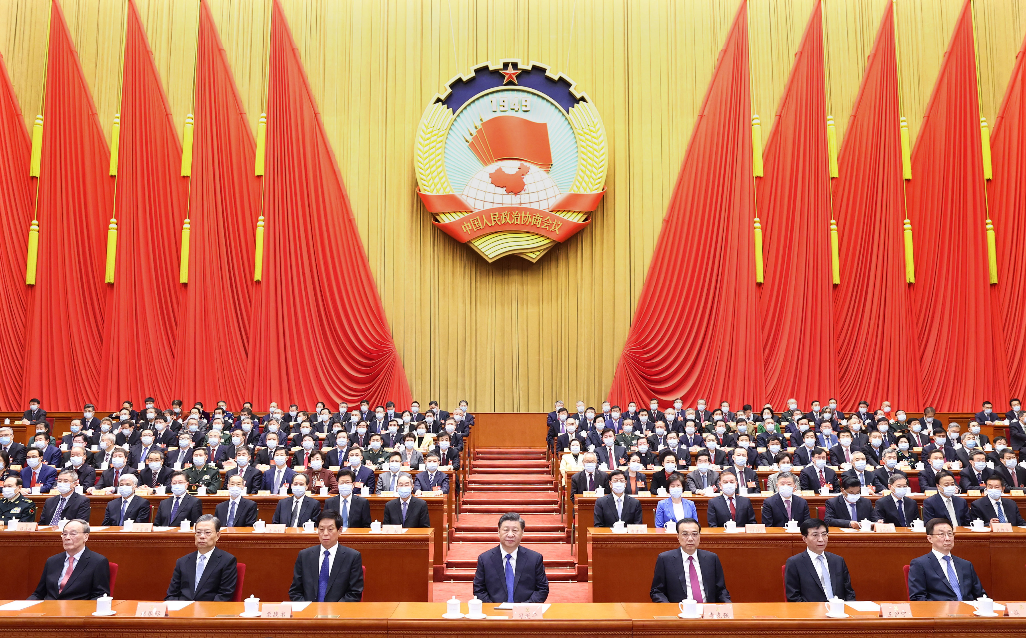 全国政协十三届五次会议闭幕 习近平等党和国家领导人出席.jpg
