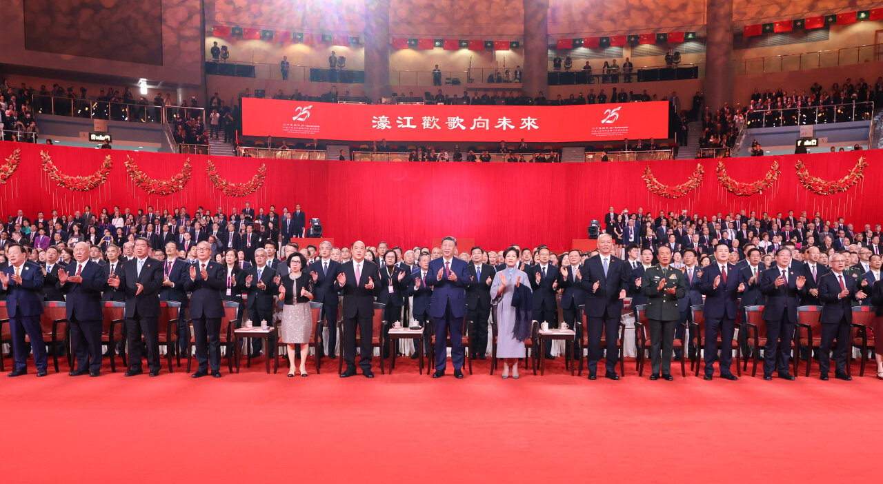 澳门晚会.jpg